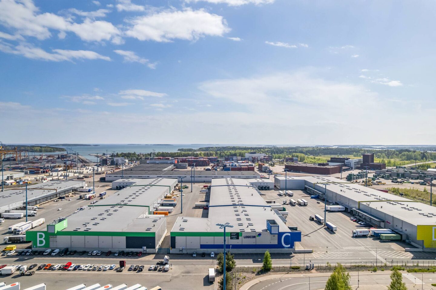 Saiturinpörssin uusi varastotila Vuosaaressa, Helsinki